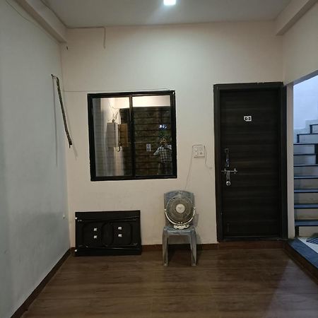 Mahalaxmi Nagar Residency Ac Rooms Indore Luaran gambar