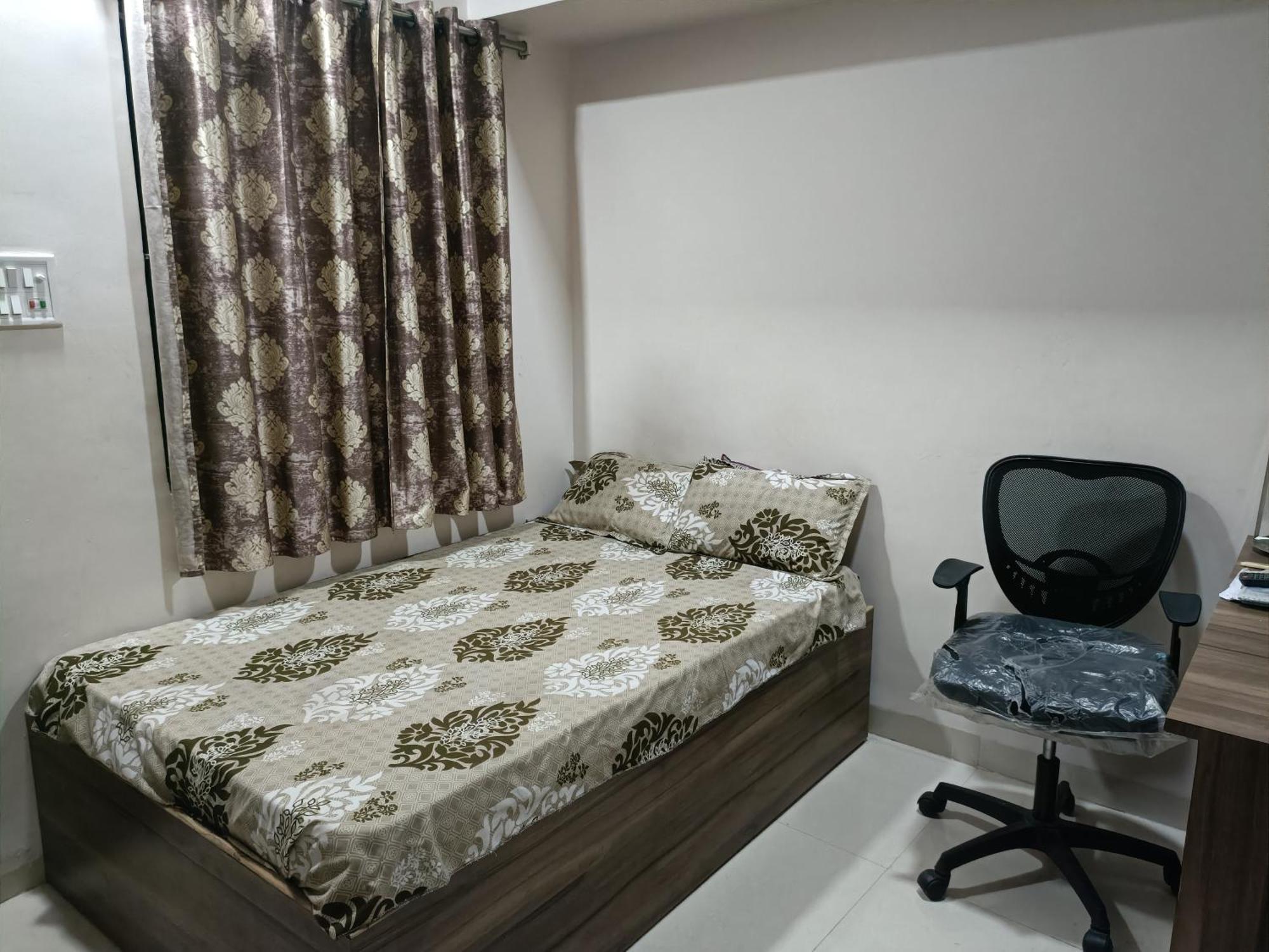 Mahalaxmi Nagar Residency Ac Rooms Indore Luaran gambar